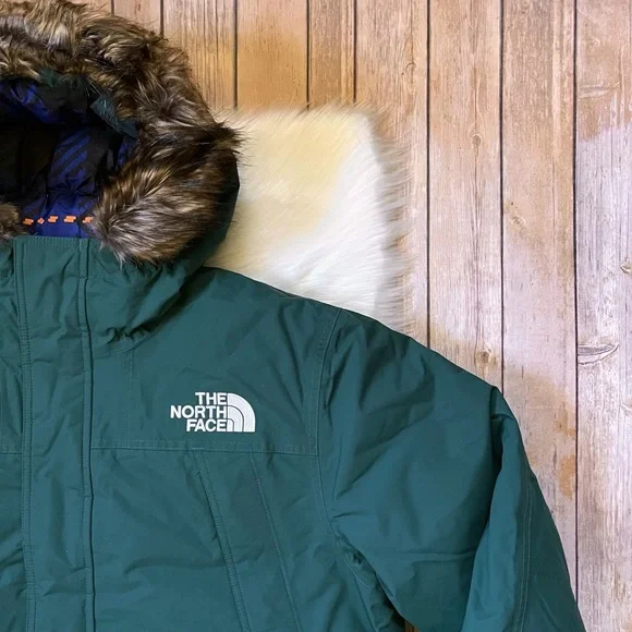 The North Face Men’s McMurdo Waterproof Parka In Ponderosa Green - Picture 3 of 10